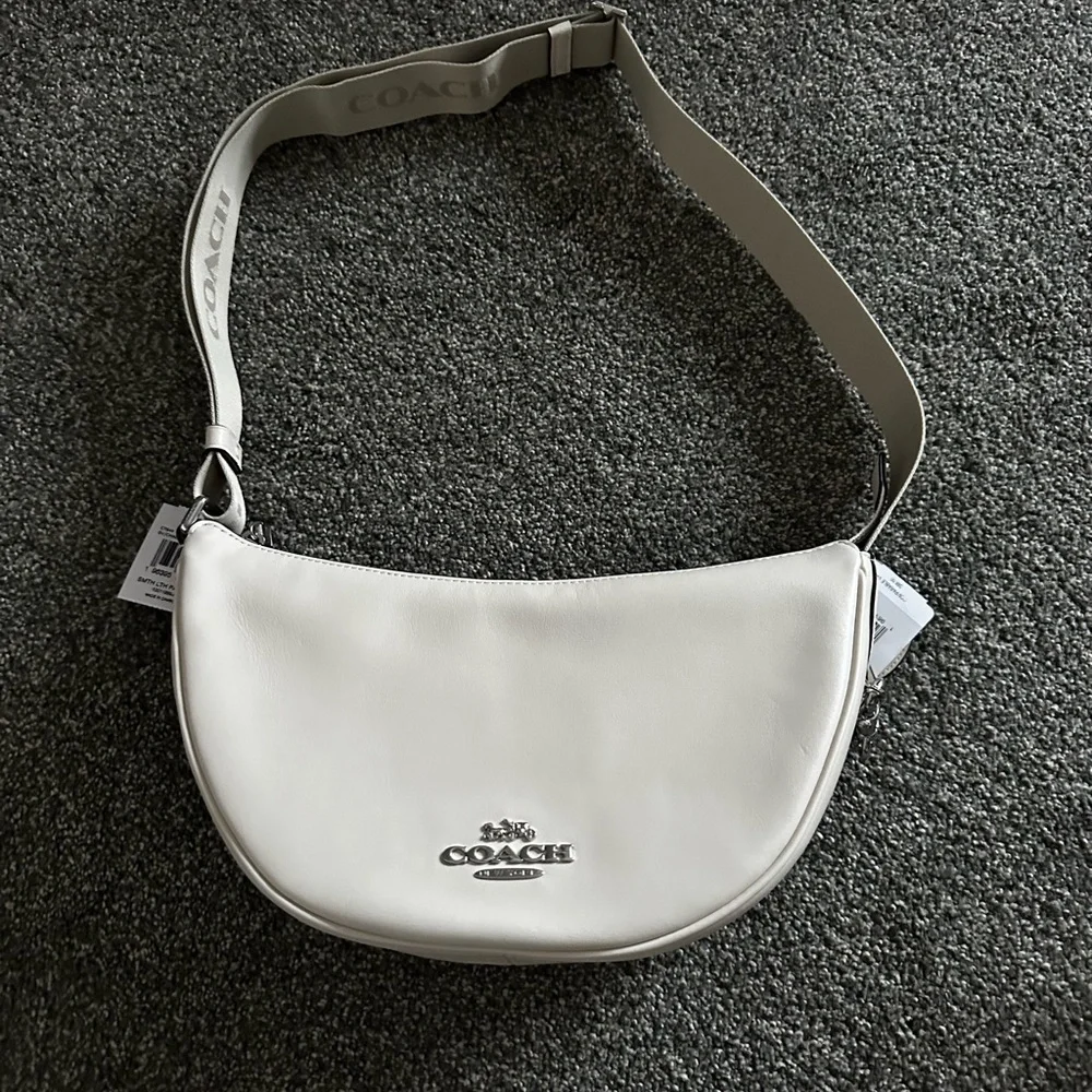 Coach convertible PACE bag W/Beachball bag charm - Picture 5 of 13
